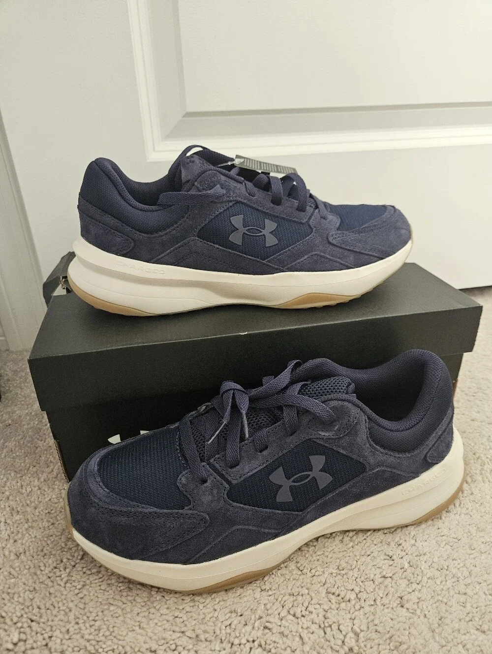 NWT Under Armour UA Edge Suede Mens 9.5 Navy Blue Charged Sneakers